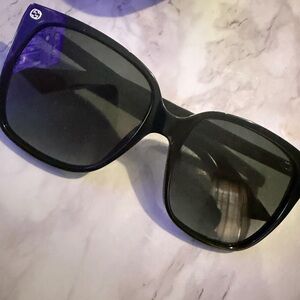 Gucci Black Square Sunglasses
